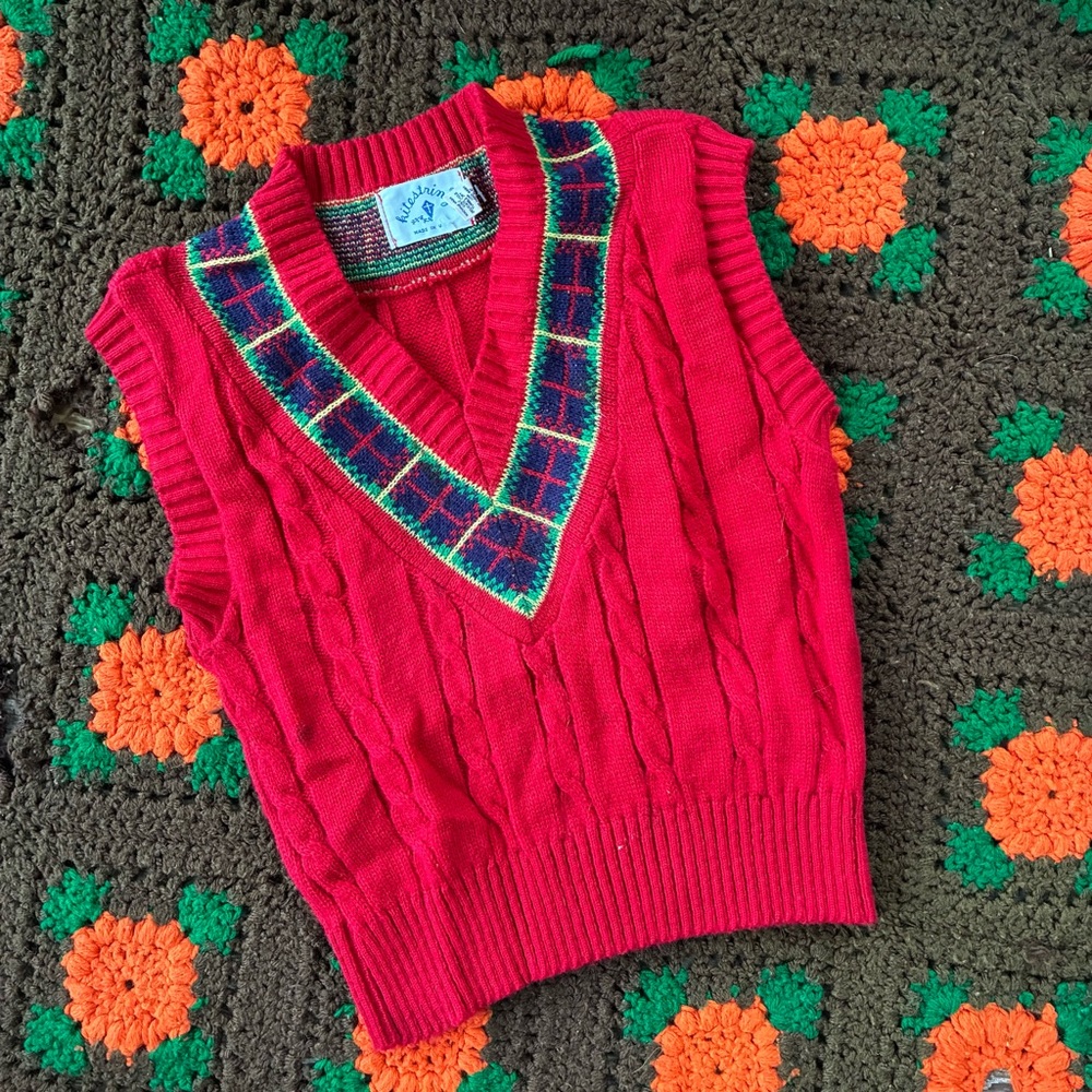 Vintage Kitestrings by Hartstrings Red Knit V Neck Sweater Vest Size 7